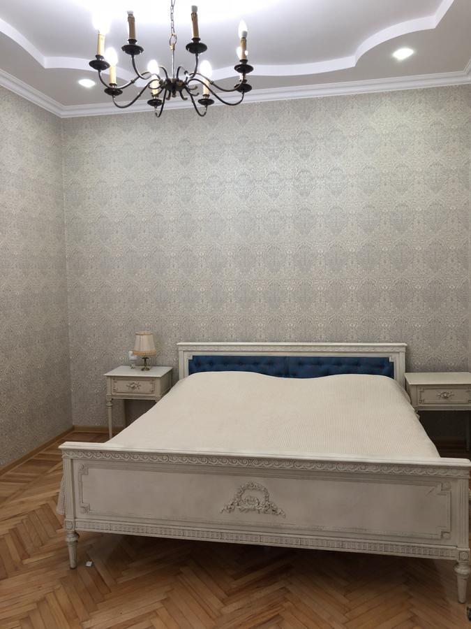 Guest House Tasunia Kutaisi Ngoại thất bức ảnh