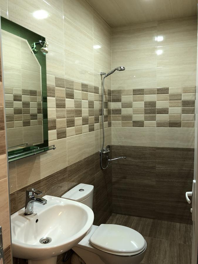 Guest House Tasunia Kutaisi Ngoại thất bức ảnh